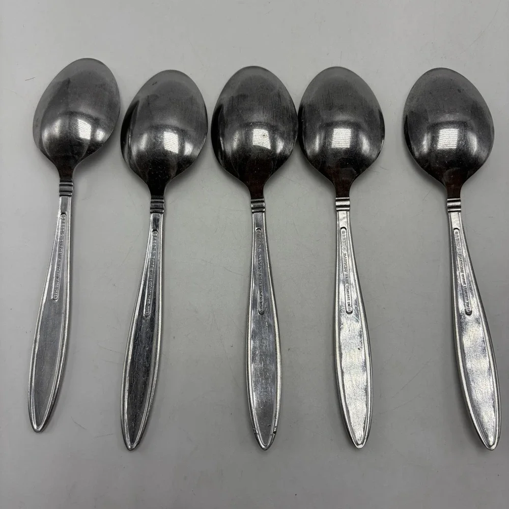 Reed & Barton Select Celebration 5 Dinner Spoons Stainless China Table Spoons